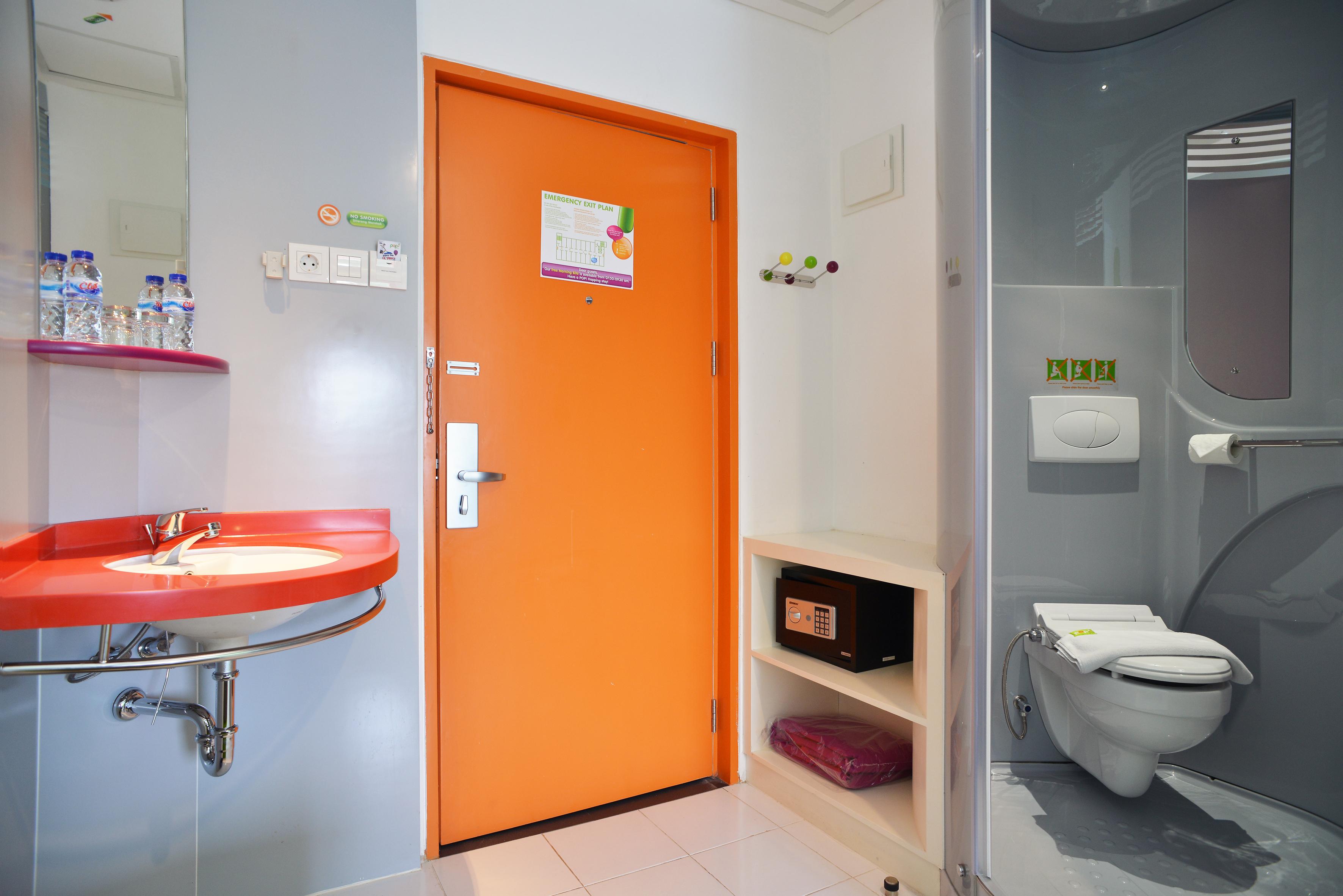 Pop! Hotel Kemang Giacarta Esterno foto