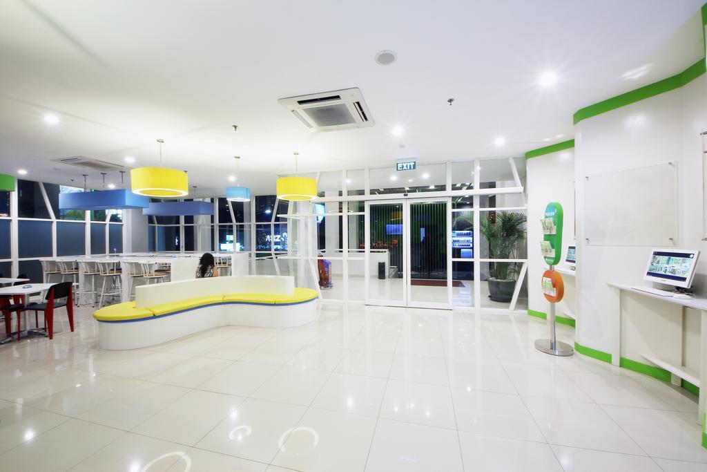 Pop! Hotel Kemang Giacarta Esterno foto