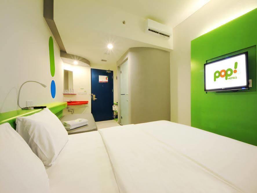 Pop! Hotel Kemang Giacarta Esterno foto