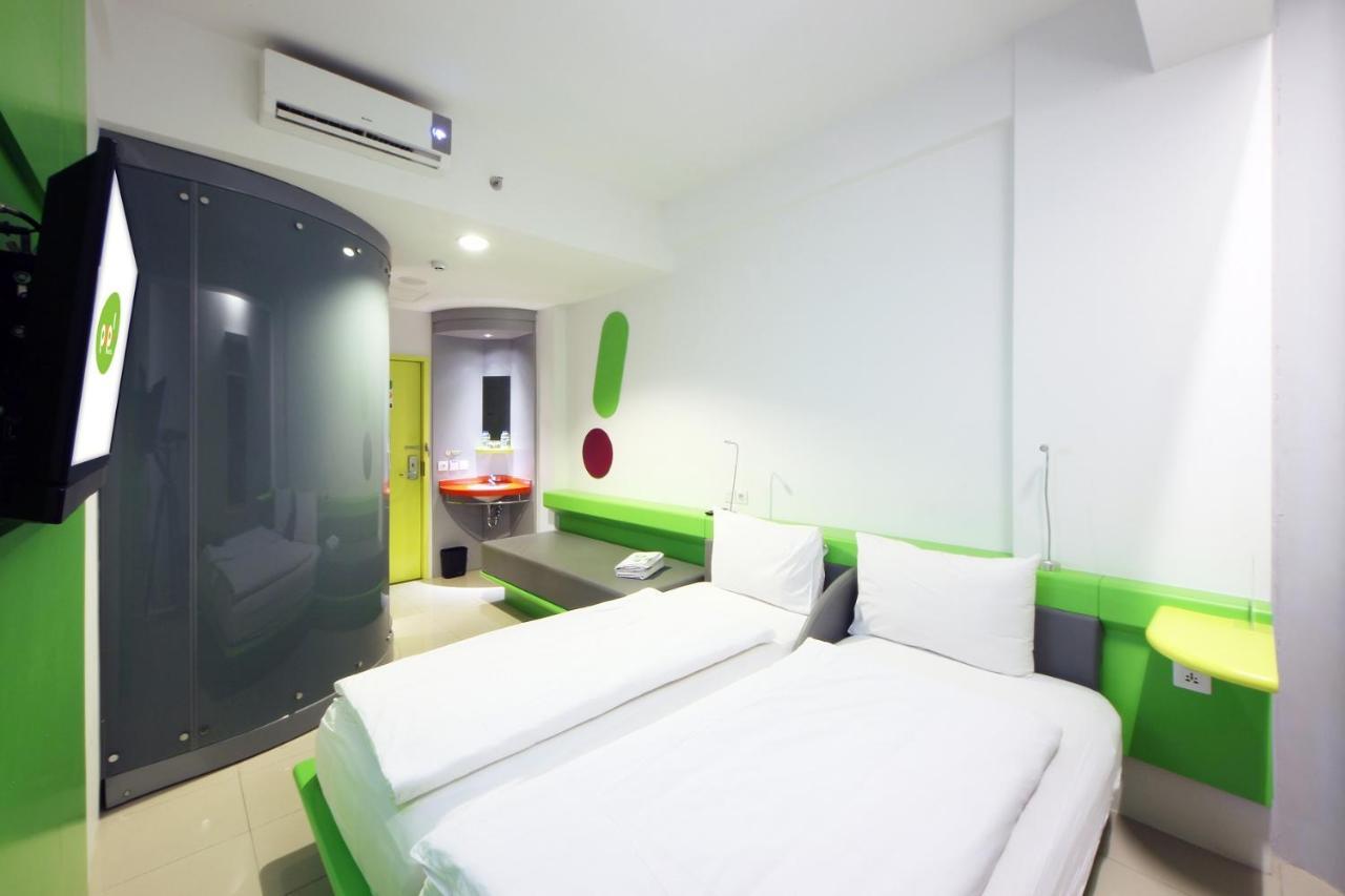 Pop! Hotel Kemang Giacarta Esterno foto